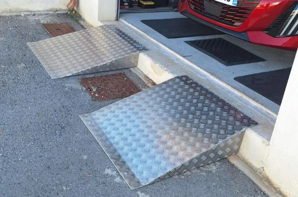 Rampe d'accès sur mesure, voiture et PMR
