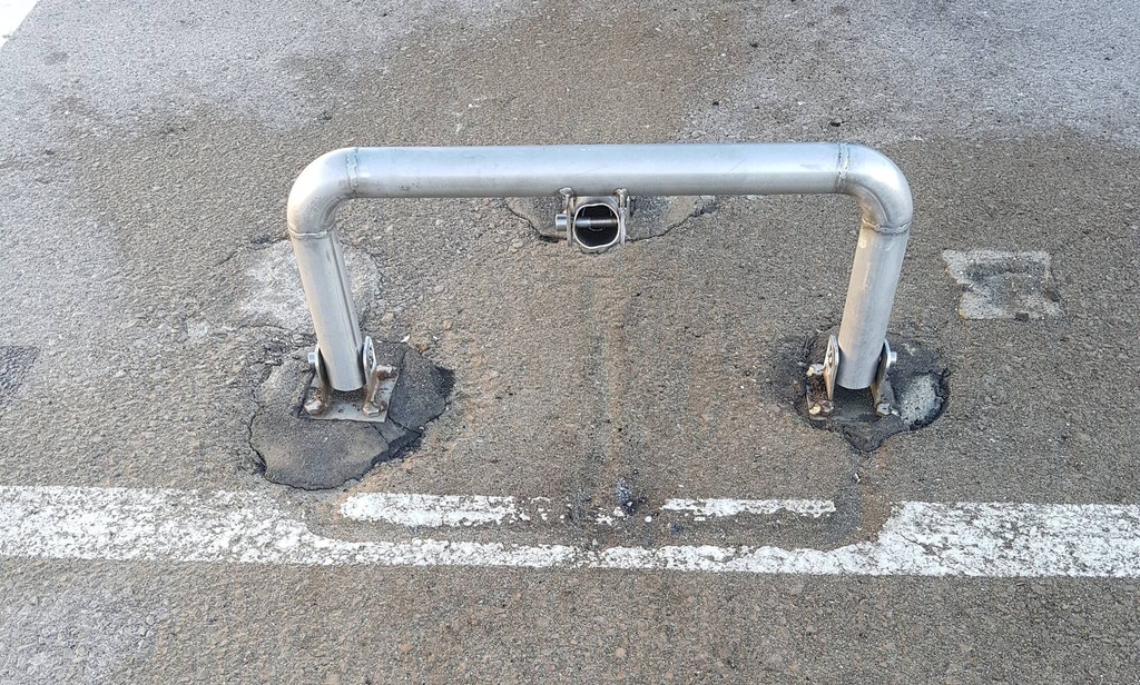 Contrôle d'accès et barrière de parking sur mesure